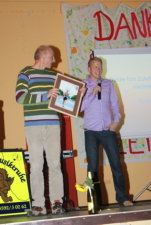 Maik Petzold bedankt sich bei Personen, die ihn besonders unterstützt haben: Thomas Dybek
