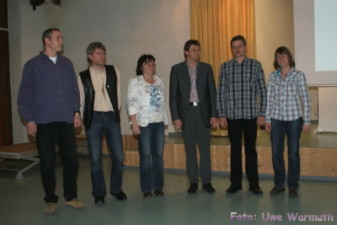 Das neue Präsidium: v.l.: Ralph Zimmermann, Uwe Ebermann, Ilona Montag, Michael Scholze, Torsten Reichwald, Ines Heblack, Dr. Carsten Pfeiffer (abwese