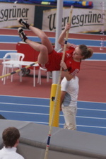 2,00 m (im ersten Versuch geschafft) - Uwe Warmuth