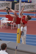 2,00 m (im ersten Versuch geschafft)