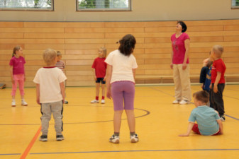 Trainingseinheit bei den Vorschulkindern