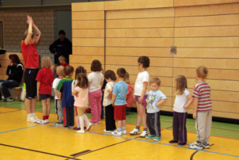 Trainingseinheit bei den Vorschulkindern