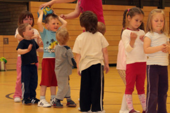 Trainingseinheit bei den Vorschulkindern