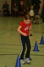 Weihnachtsmann besucht die Vorschulkinder