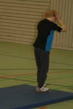 Weihnachtsmann besucht die Vorschulkinder