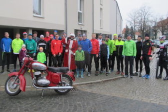 23.12.2016 Weihnachtslauf mit Weihnachtsmann