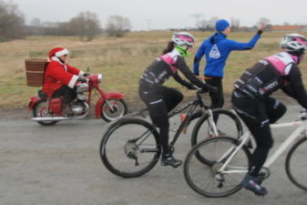 23.12.2016 Weihnachtslauf und Dybi fährt hinterher - Bautzener Triathlon-Freunde