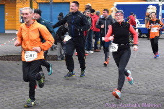 5,3 km: Spreetal, Zieleinlauf, Siegerehrung