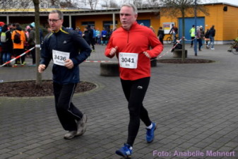 10,6 km: Spreetal, Zieleinlauf, Siegerehrung