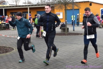 10,6 km: Spreetal, Zieleinlauf, Siegerehrung
