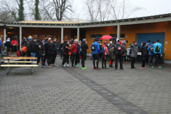 Silvesterlauf 2019 - Startbereich und Start