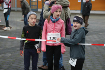 Silvesterlauf 2019 - Startbereich und Start