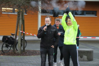 Silvesterlauf 2019 - Startbereich und Start