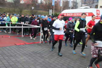Silvesterlauf 2019 - Startbereich und Start