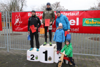 Silvesterlauf 2019 - Zielbereich und Siegerehrung
