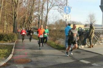 Silvesterlauf 2023 - ALSTOM Parkplatz