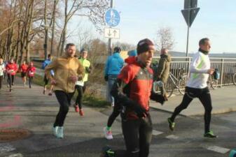 Silvesterlauf 2023 - ALSTOM Parkplatz - Matthias Herrmann