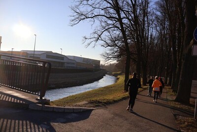 Silvesterlauf 2024 - ALSTOM Parkplatz 5,4 Km und 10,8 Km