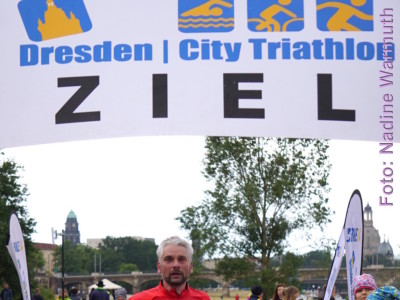 Uwe Warmuth beim Dresden City Triathlon