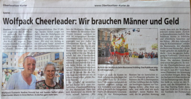 Viel Beifall für die Wolfpack Cheerleader oder Wir brauchen Männer und Geld